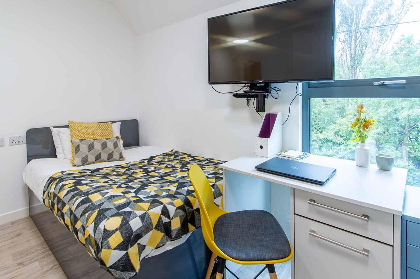  Deluxe Accessible Studio  -  Goods Corner  - Gallery -  6