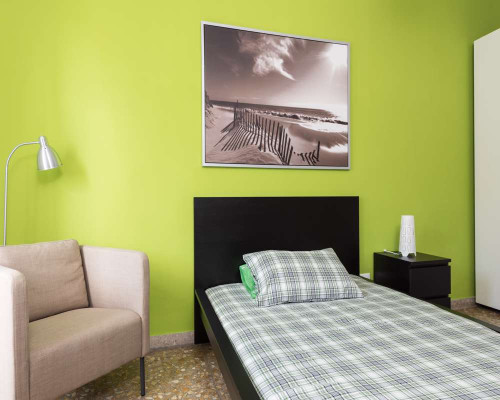 Stanza in Via Ermenegildo Frediani