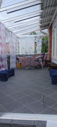 Private room in a spacious, cosy detached house in Vantaa, at Helsinki, border