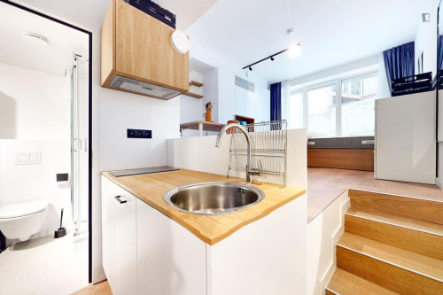 Welcoming little studio in Ste Catherine