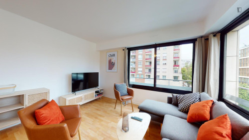Bright double bedroom near the Saint-Quentin en-Yvelines train station  - Gallery - 6