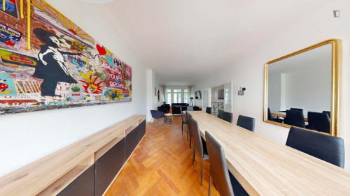 Charismartic double bedroom near Parc de Procé