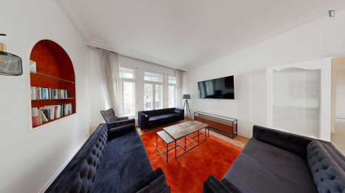 Charismartic double bedroom near Parc de Procé