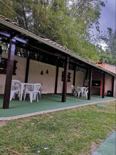 Spacious Vibrant House w/ Terrace + BBQ near to Praia Ponta Das Canas