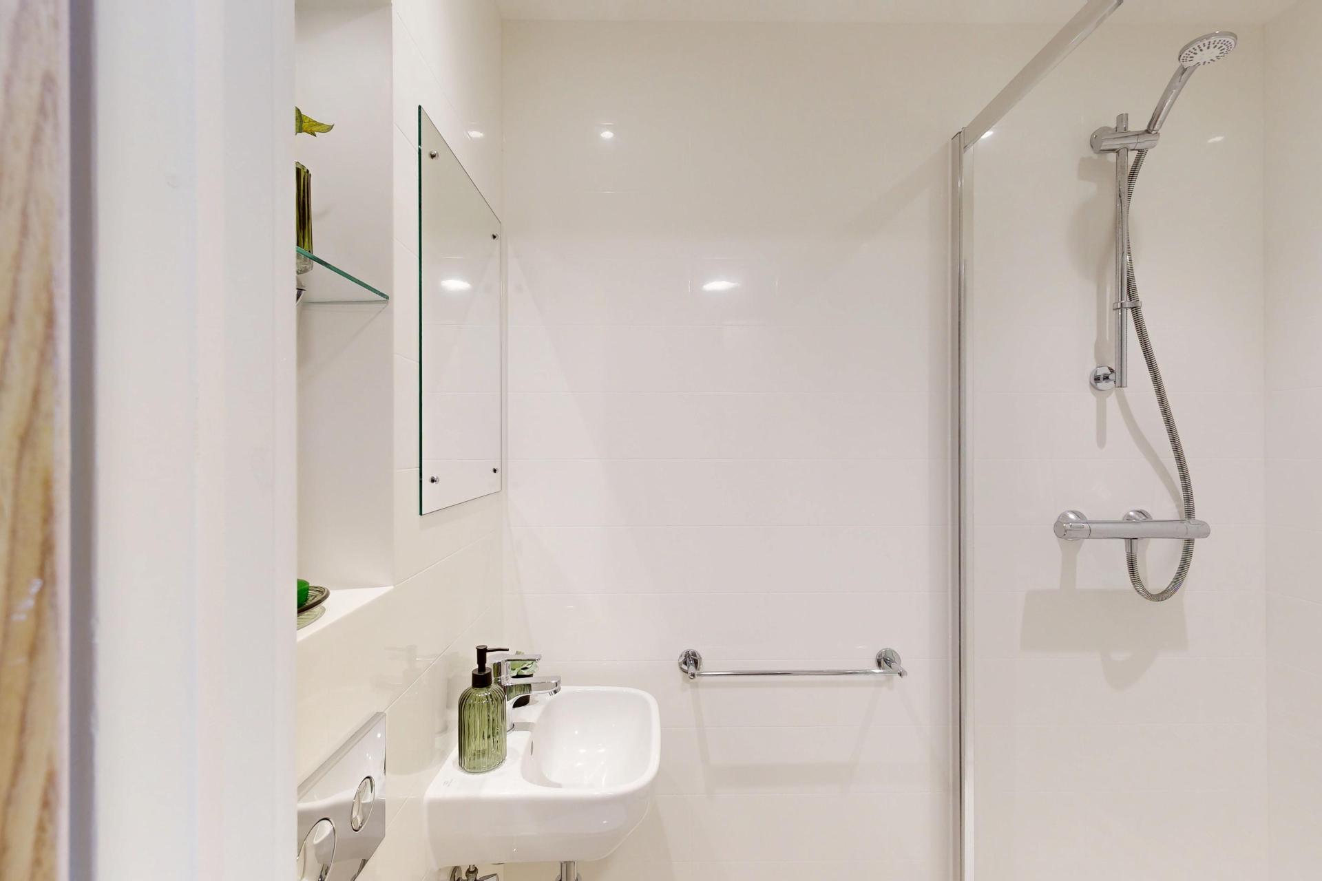  Premium Plus Studio  -  Burnsall House  - Gallery -  52