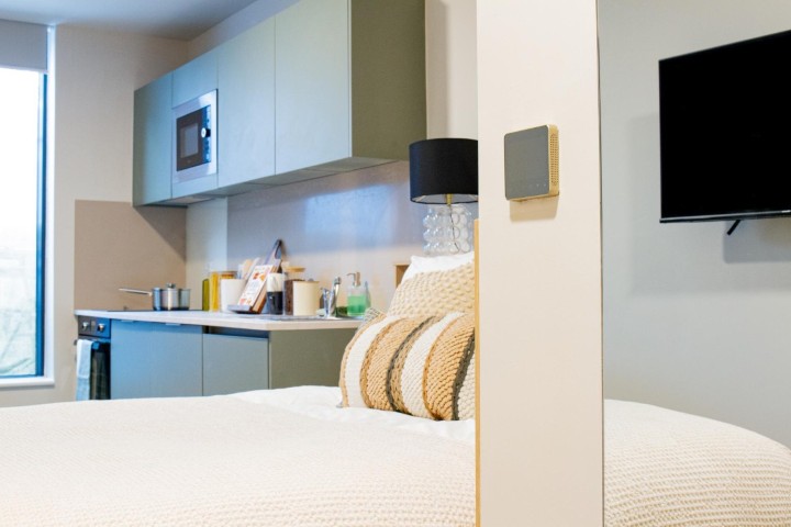  Superior Studio  -  Burnsall House  - Gallery -  17