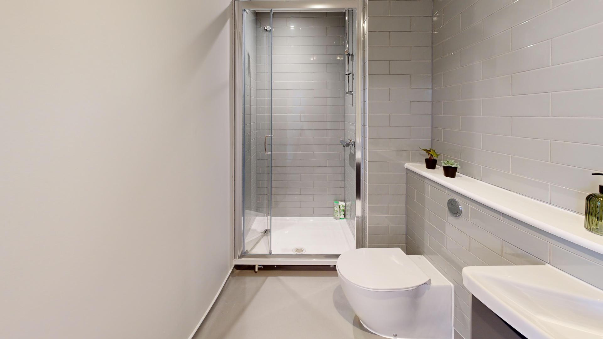  Superior Studio  -  Burnsall House  - Gallery -  27
