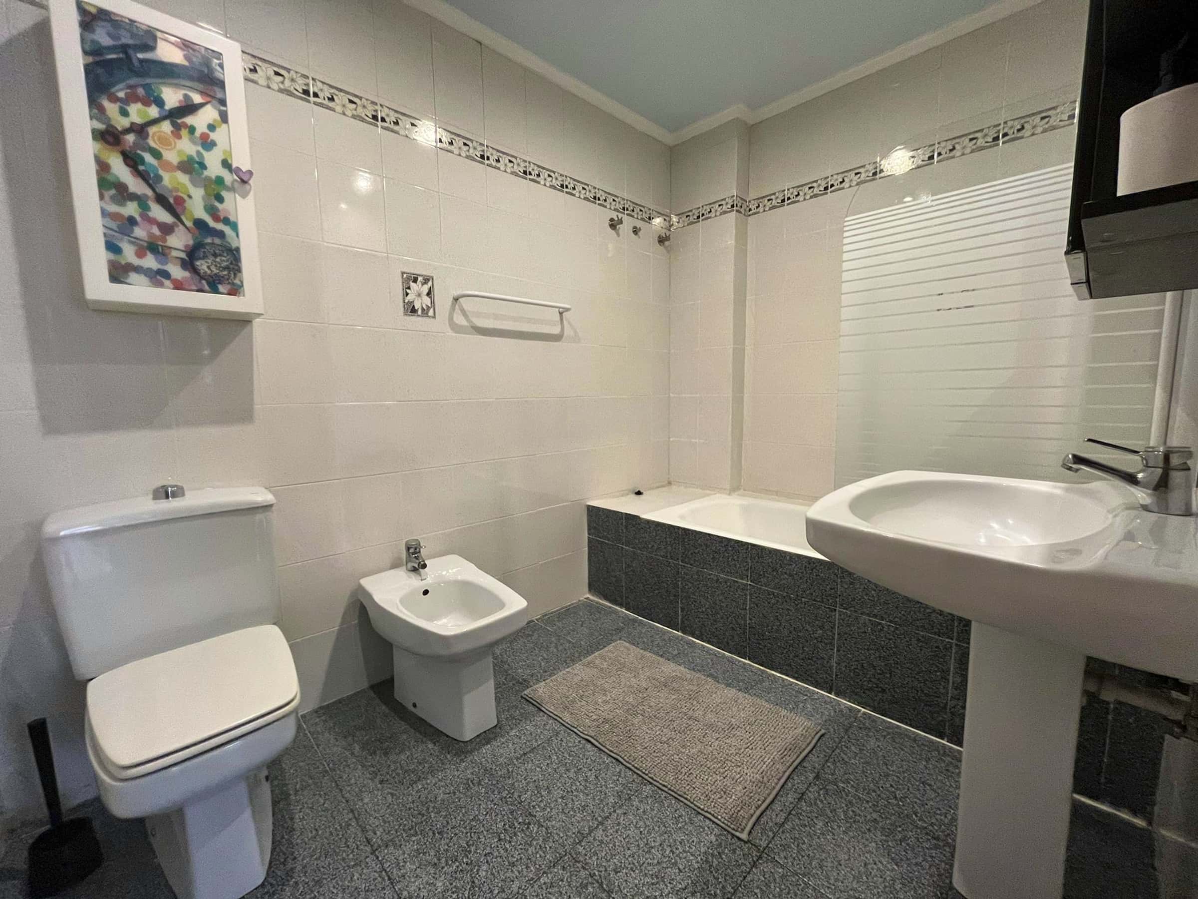  One Bedroom  -  HABITACIÓN 4 FRANCESC MACIA 1  - Gallery -  4