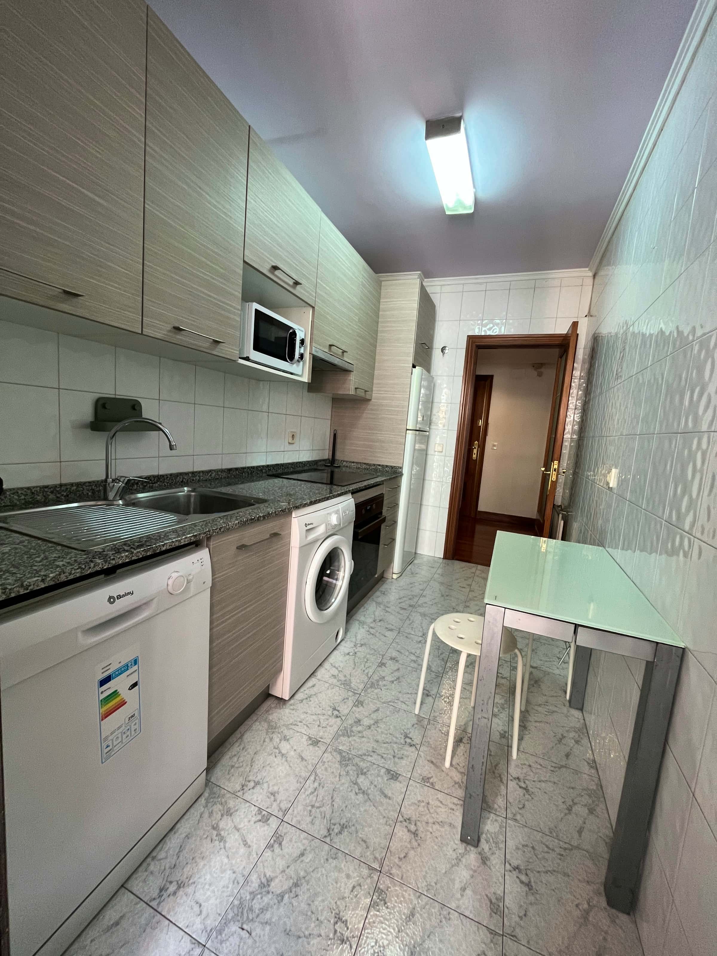 One Bedroom - HABITACIÓN 4 FRANCESC MACIA 1 - Gallery - 6