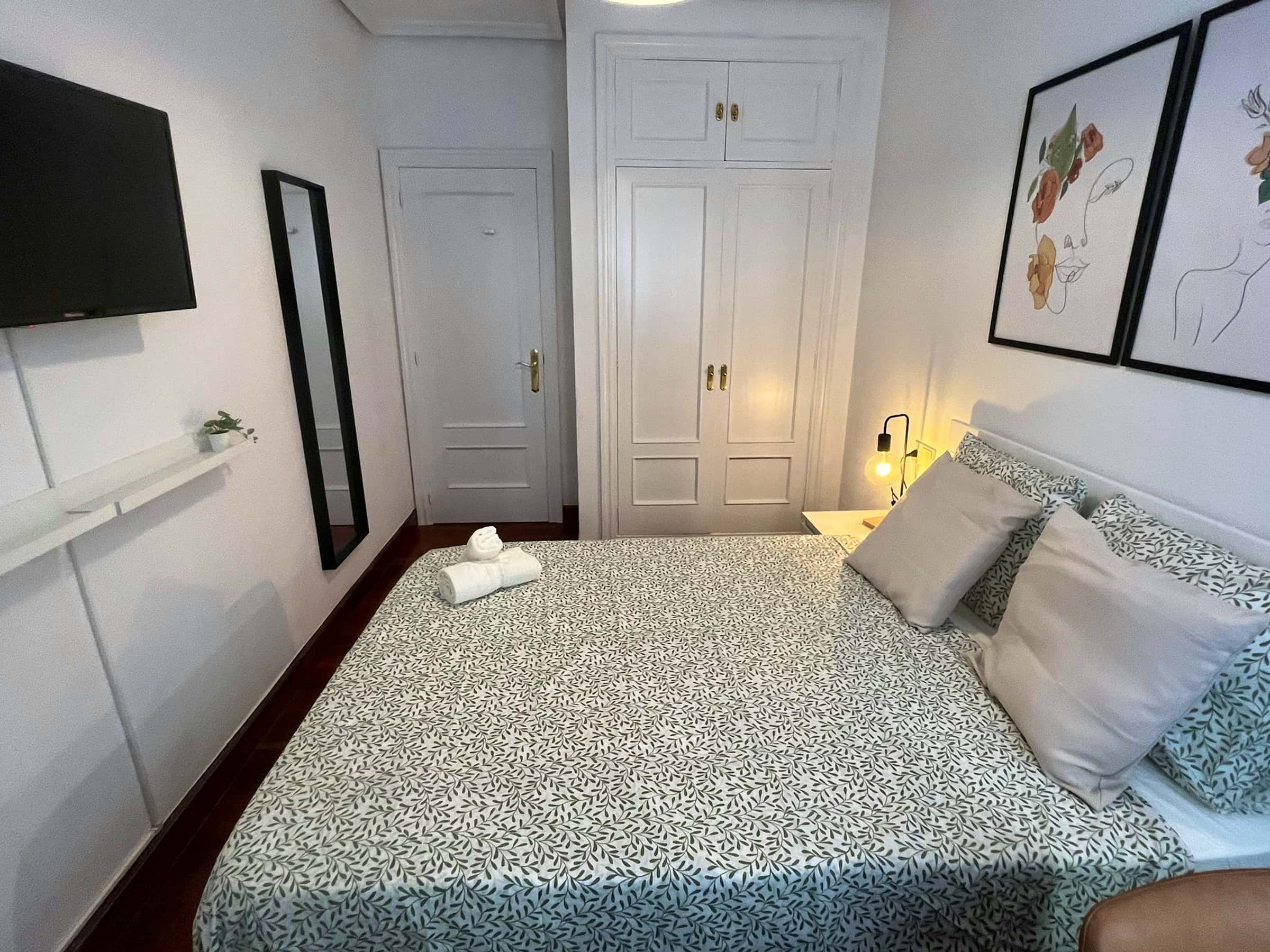  One Bedroom  -  HABITACIÓN 4 FRANCESC MACIA 1  - Gallery -  1