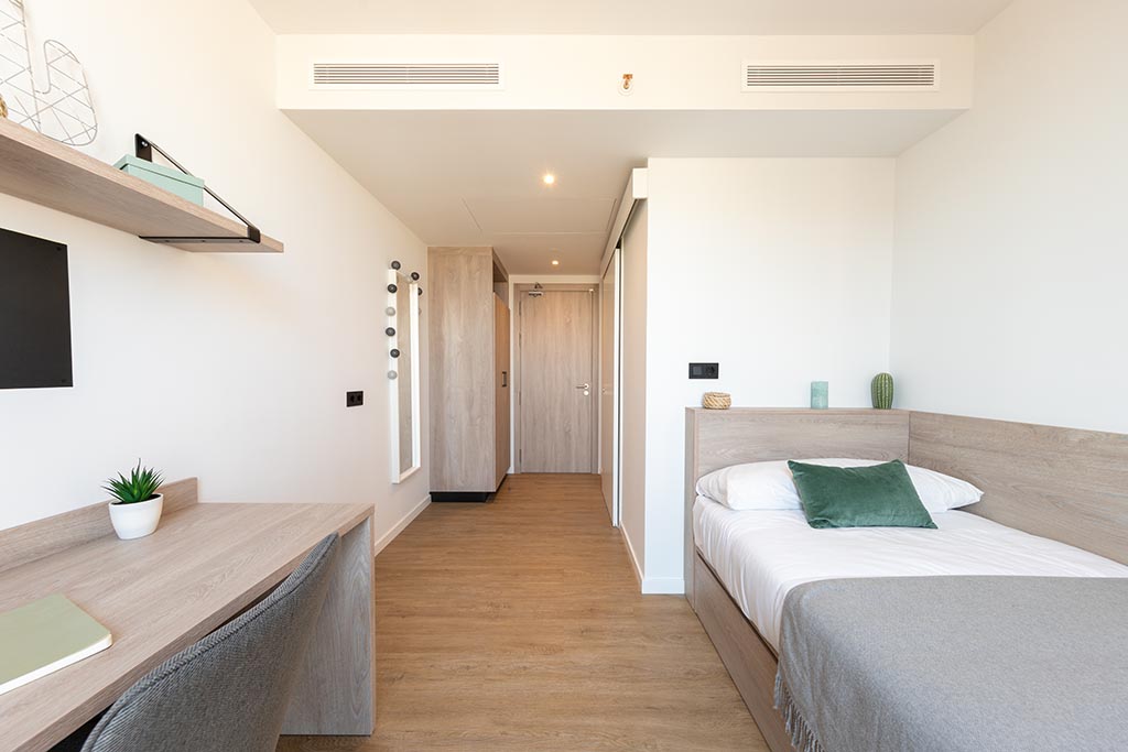 Single Room In 3-Bedroom Apartment  -  micampus Barcelona  - Gallery -  1