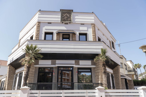 Elegant Coliving Retreat with Boutique Touch in Exclusive Ciudad Jardín