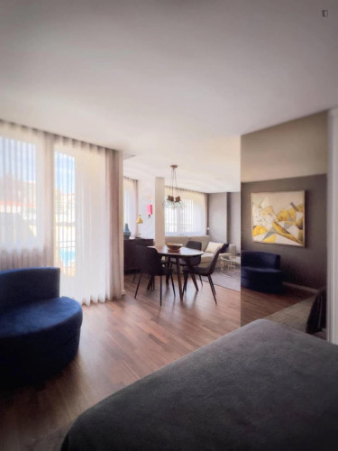 Stylish and welcoming studio at Rua De Ceuta 44