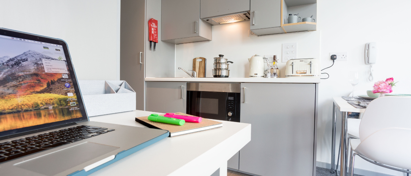  Standard Studio  -  Queen Street Studios  - Gallery -  2