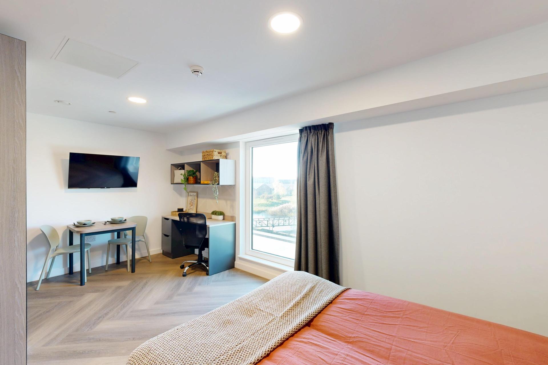  Deluxe Studio  -  Bridgeside  - Gallery -  14