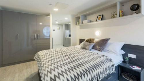 Livin - Gallery - 8