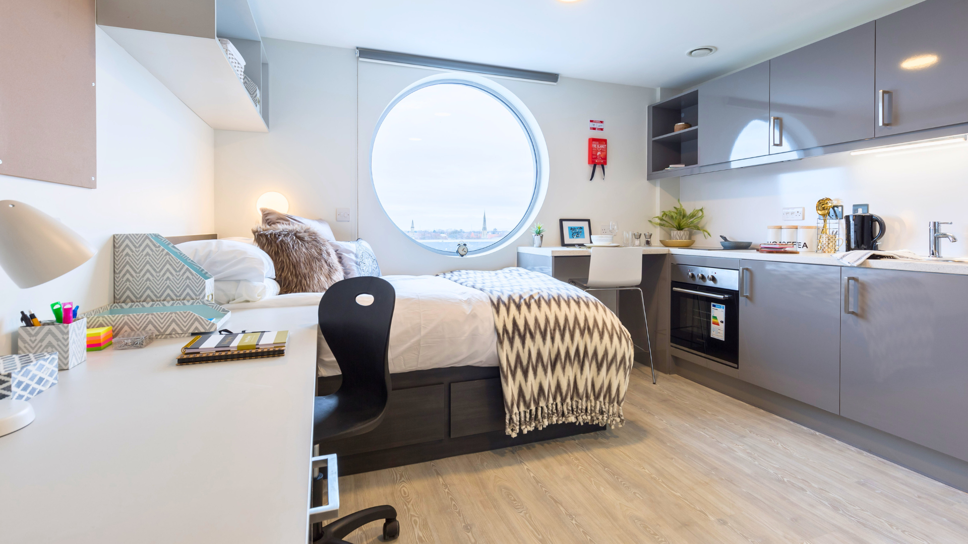  Premium Plus Studio  -  Livin  - Gallery -  8