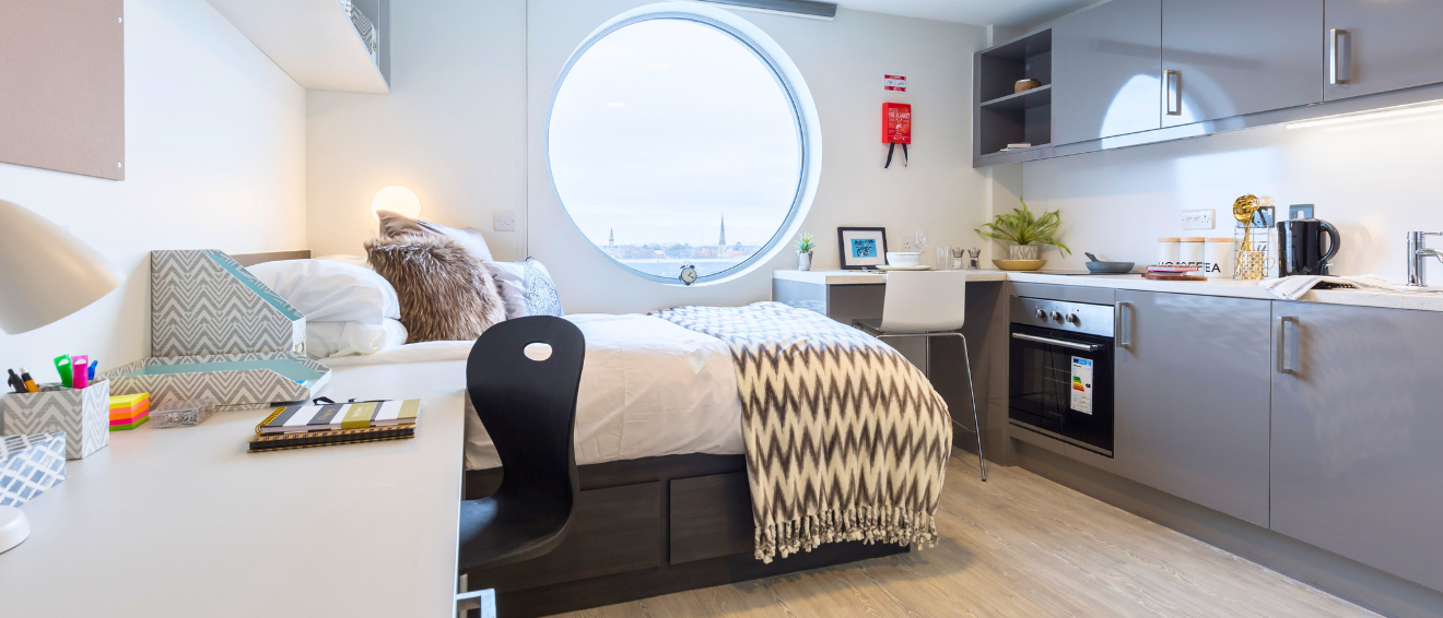 Premium Studio Plus - Livin - Gallery - 1