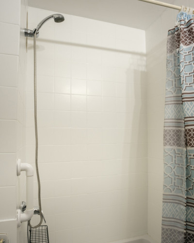 Spacious Coliving Room in Charming Eixample with Vibrant Community