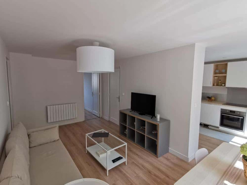 COURS EDOUARD VAILLANT APPARTEMENT 21 RDC