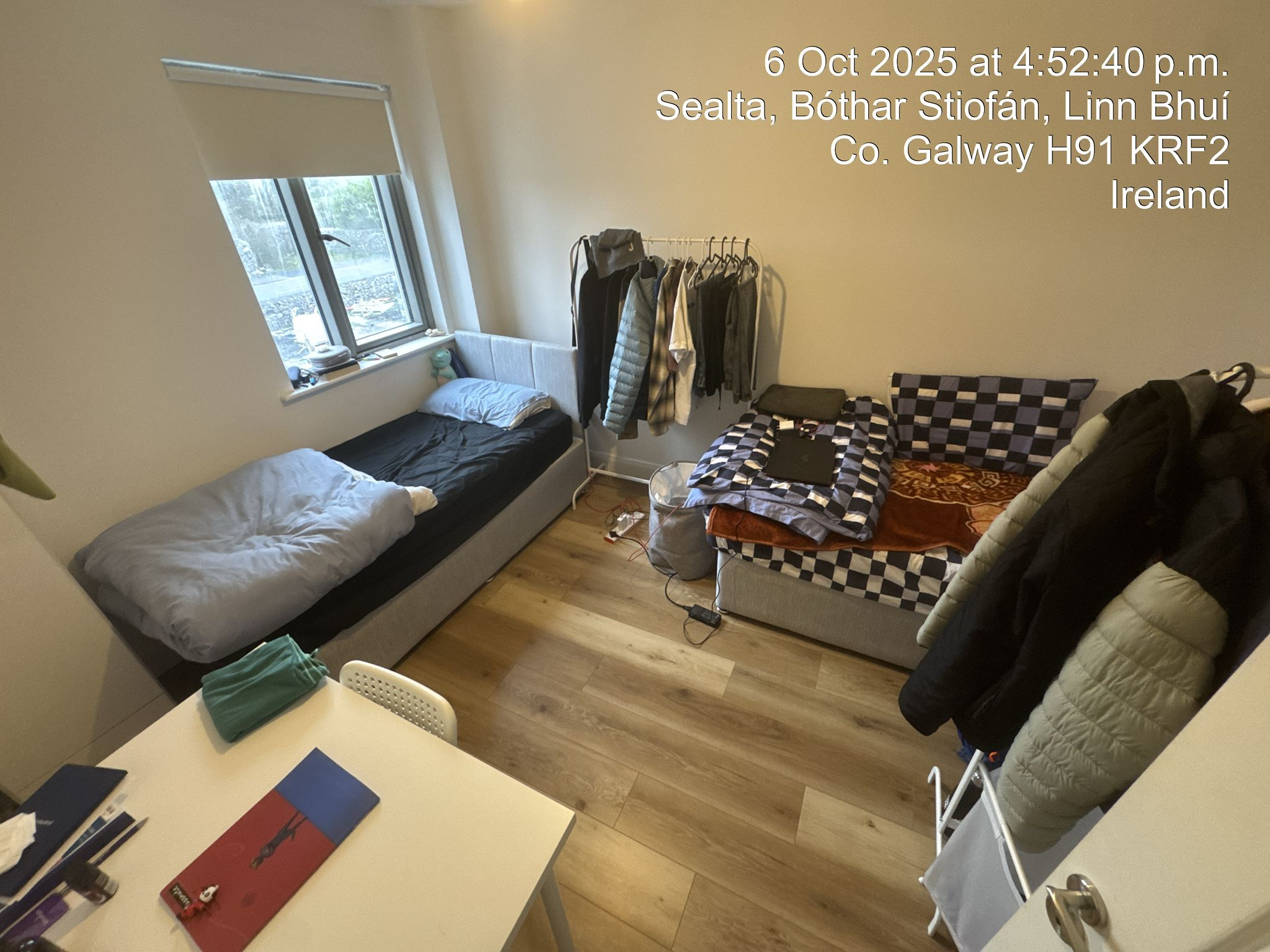 Twin Room - 1