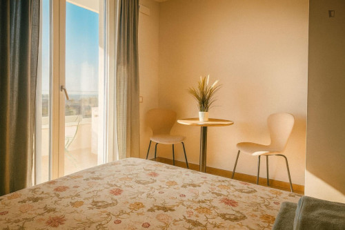 Entire Apartment with Sea View Terrace  4 Bedrooms, 4 Bathrooms, Comfort  Privacy  - Gallery - 10