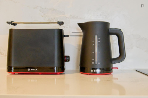 Welcoming 1-bedroom apartment near Parque Eduardo VII