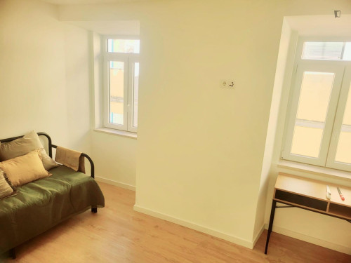 Charming 3 Bed.Apartment, Duplex near Praça do Bocage - Downtown. - Gallery - 10