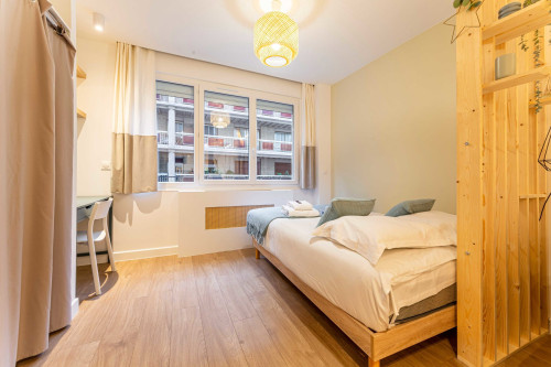 Charming Studio in the Heart of Paris' Chic 16th Arrondissement