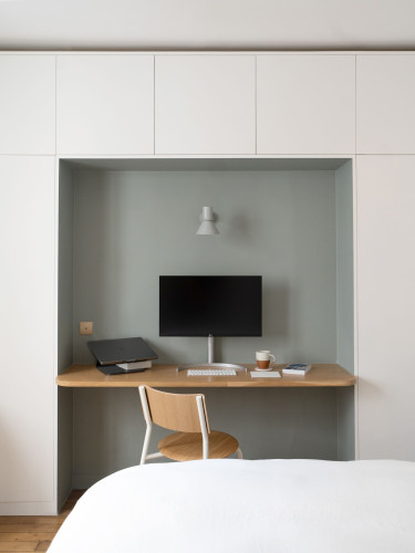 Bright studio in the heart of town