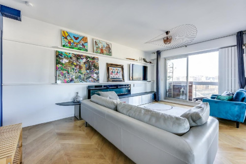 Gorgeous flat with stunning views on the Eiffel Tower