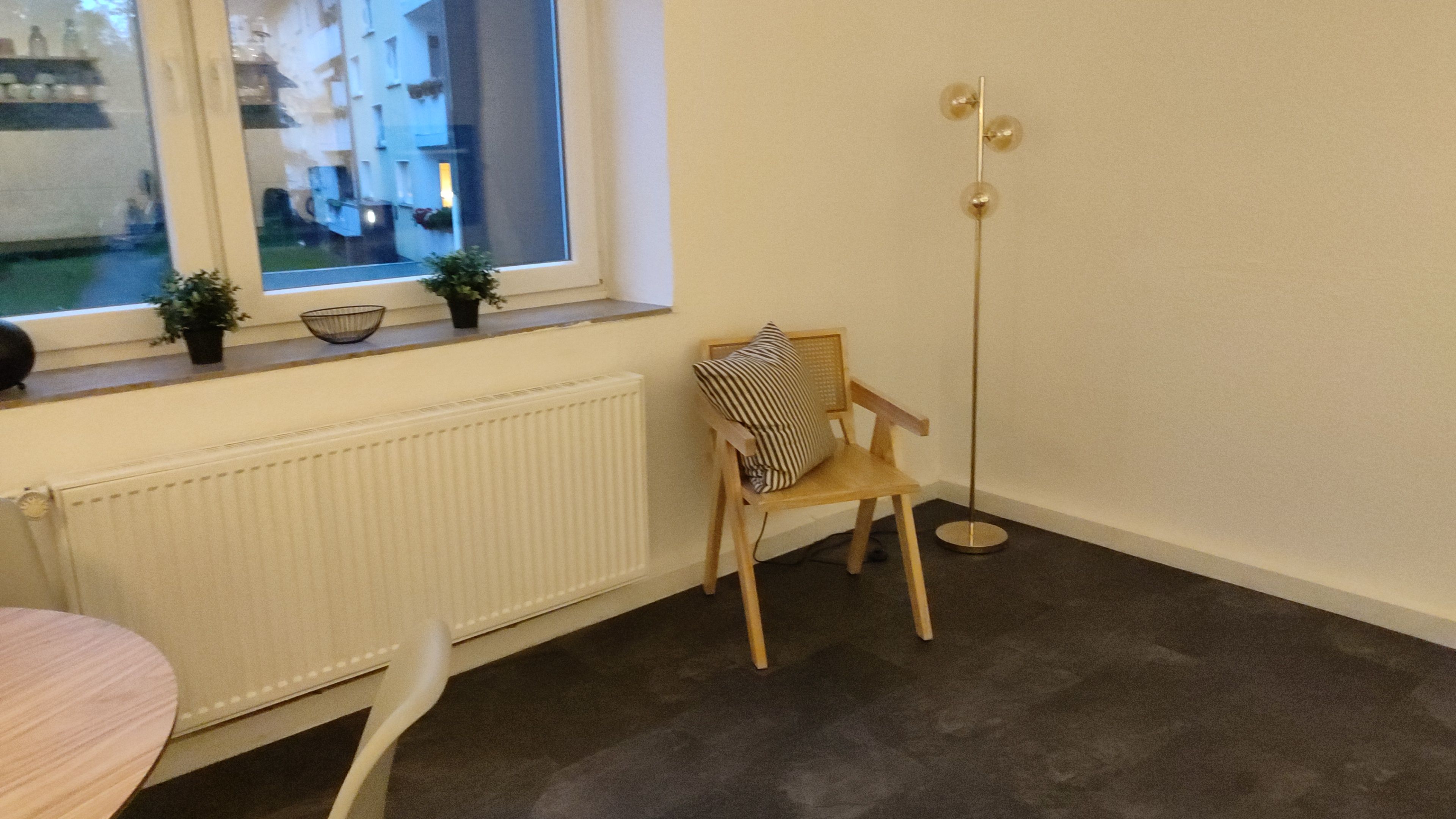  Modern Möblierte Wohnung In Uni-Nähe  -  Modern möblierte Wohnung in Uni-Nähe  - Gallery -  9