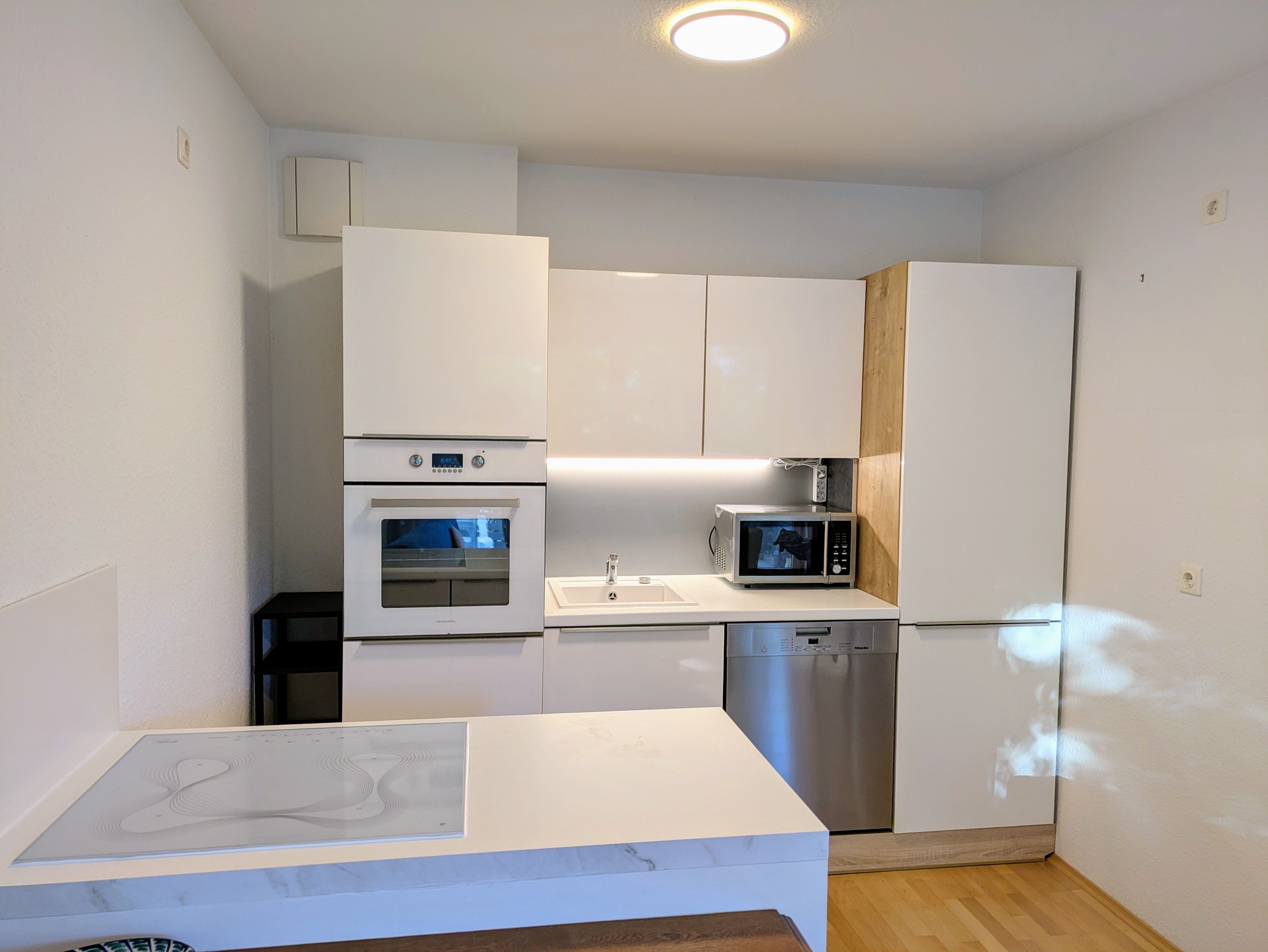 Old-School Meets Modern - Homy Feel And Practical Apartment 5 Minutes Walk From University - 23