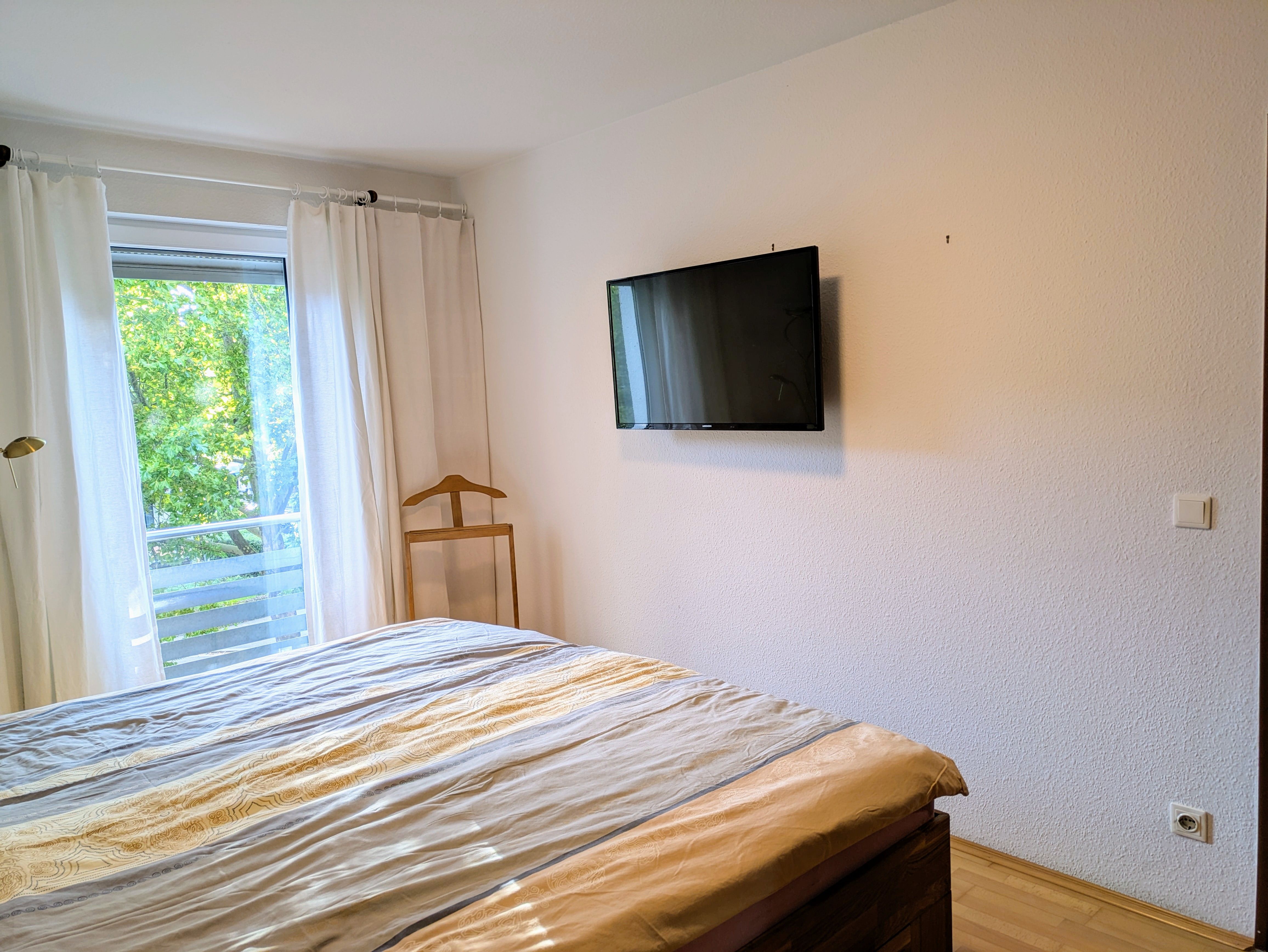 Old-School Meets Modern - Homy Feel And Practical Apartment 5 Minutes Walk From University - 21