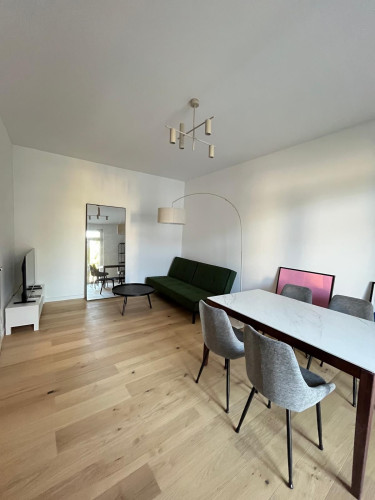 Perfect apartment with balcony in Frankfurt Nordend