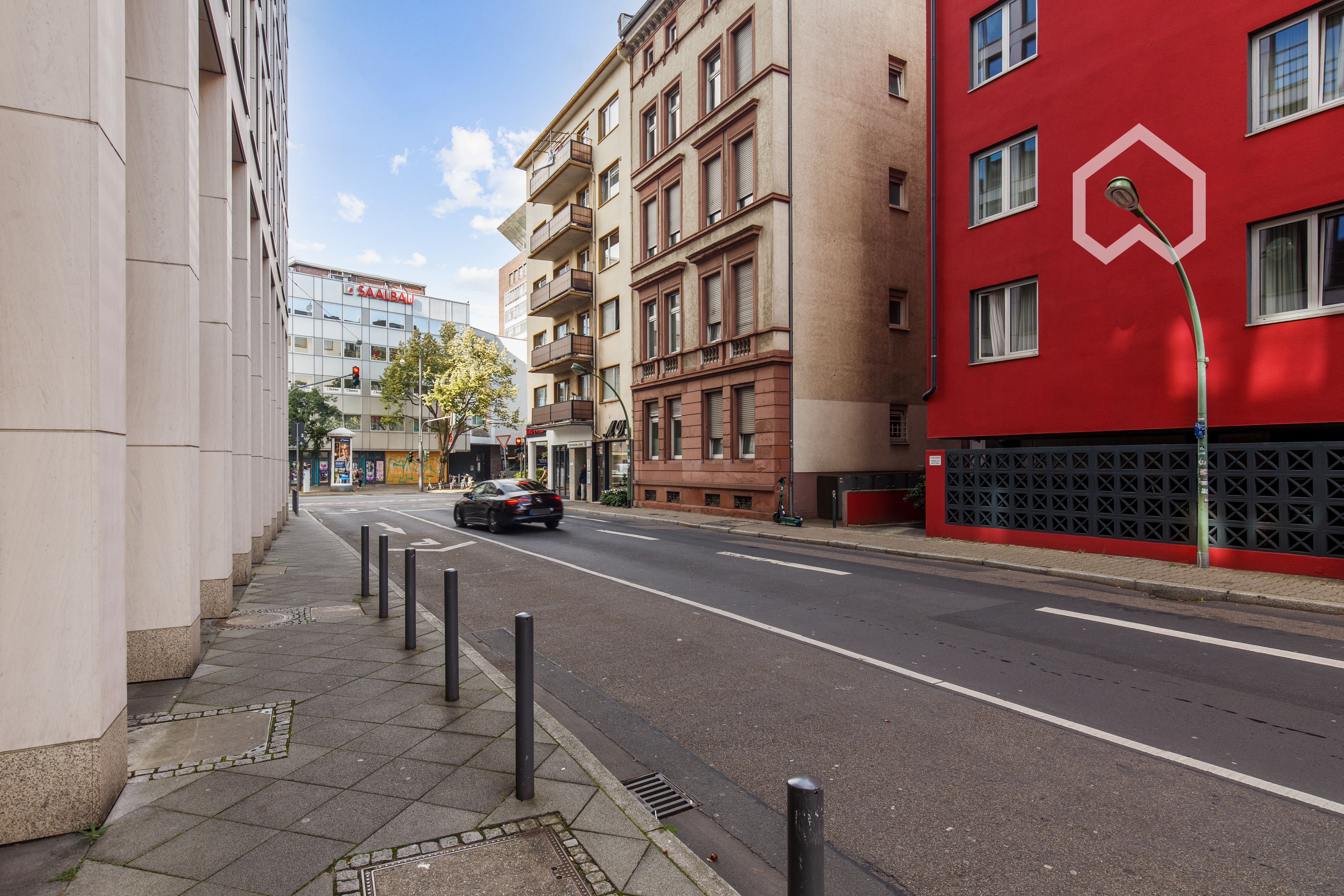 Perfect Apartment With Balcony In Frankfurt Nordend - 1