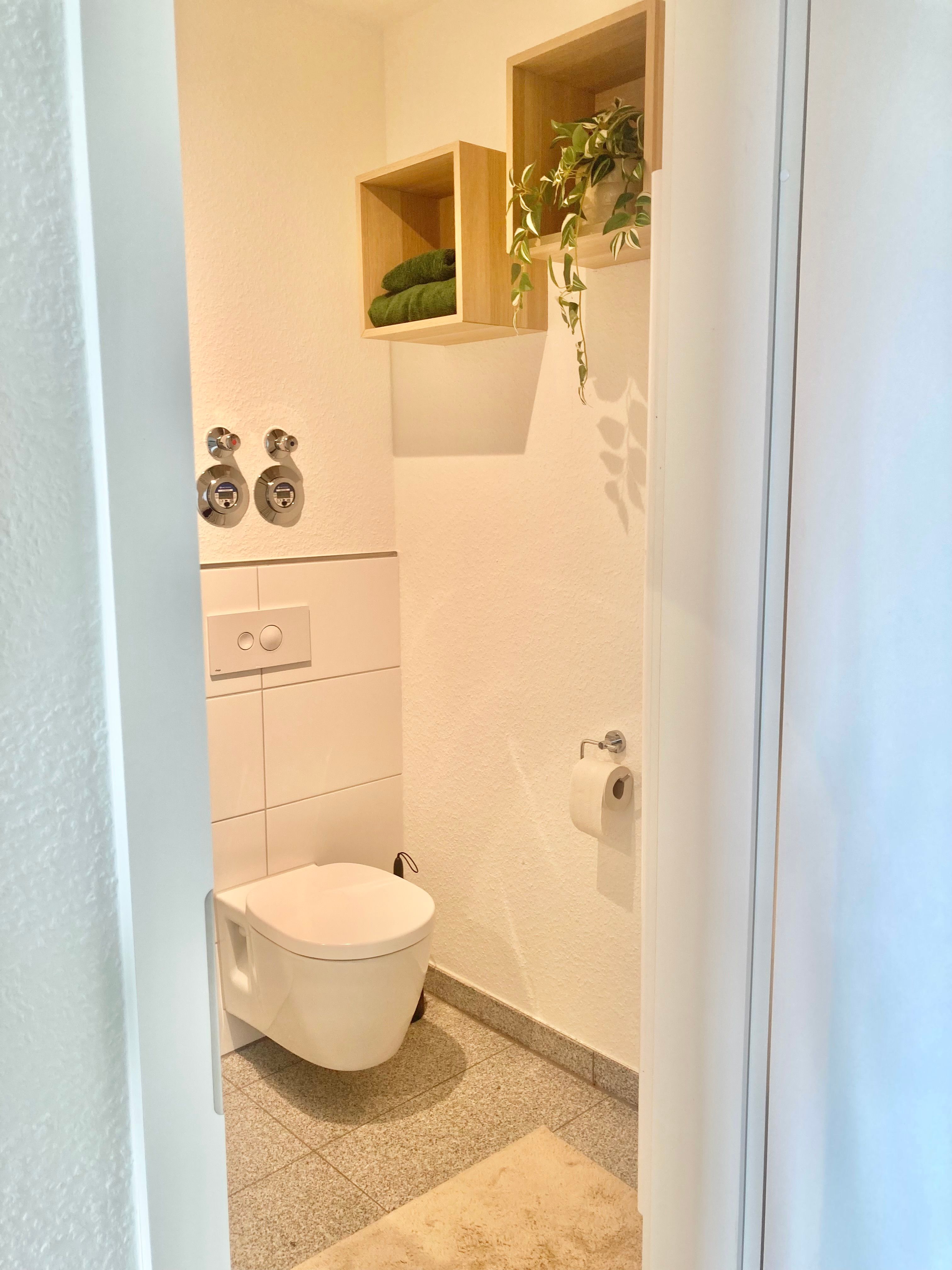 Modern Studio | Private Entrance | Parking Included - 7