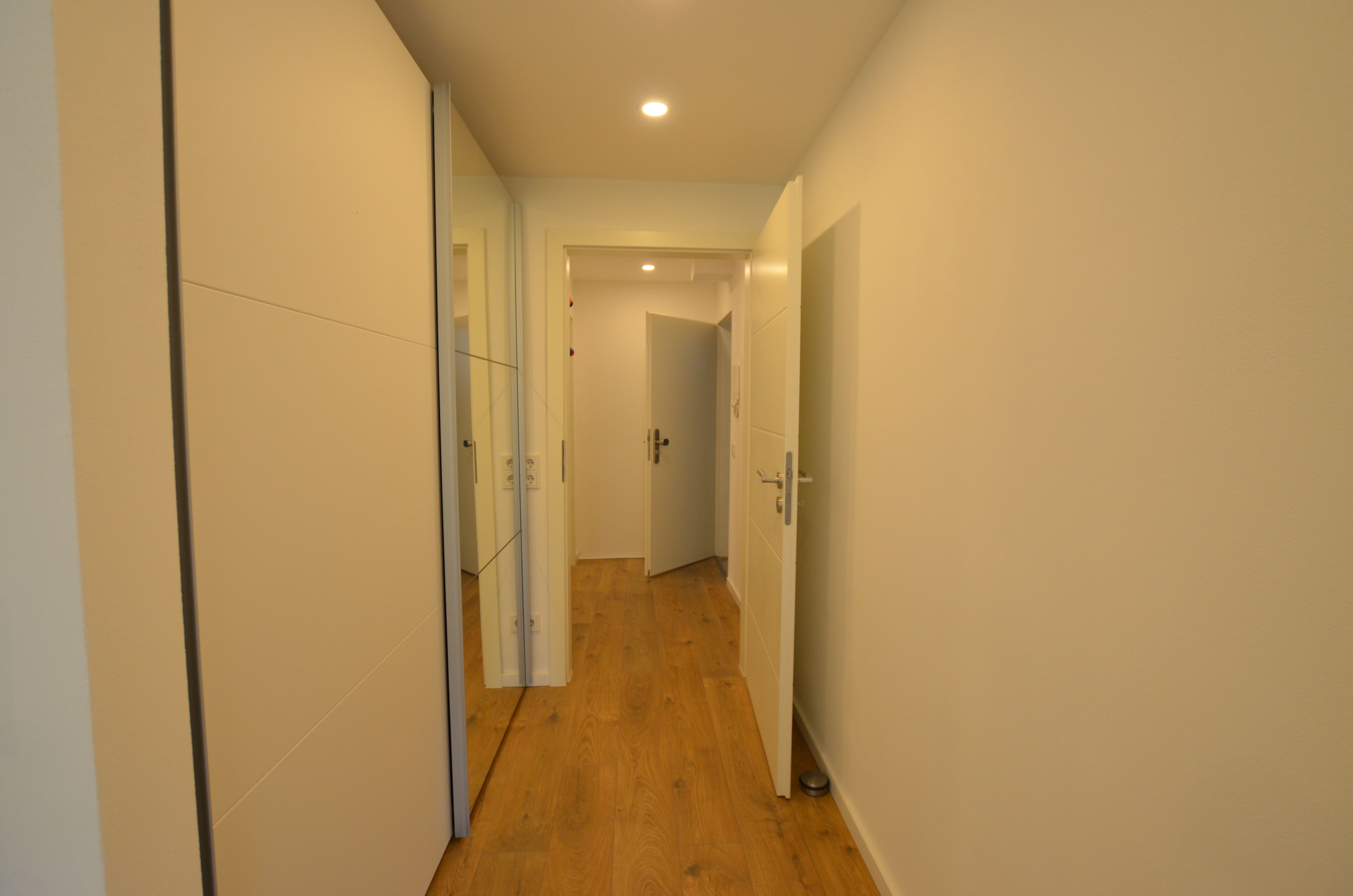 Modern Fully Equipped Flat Near Telekom Campus - 7