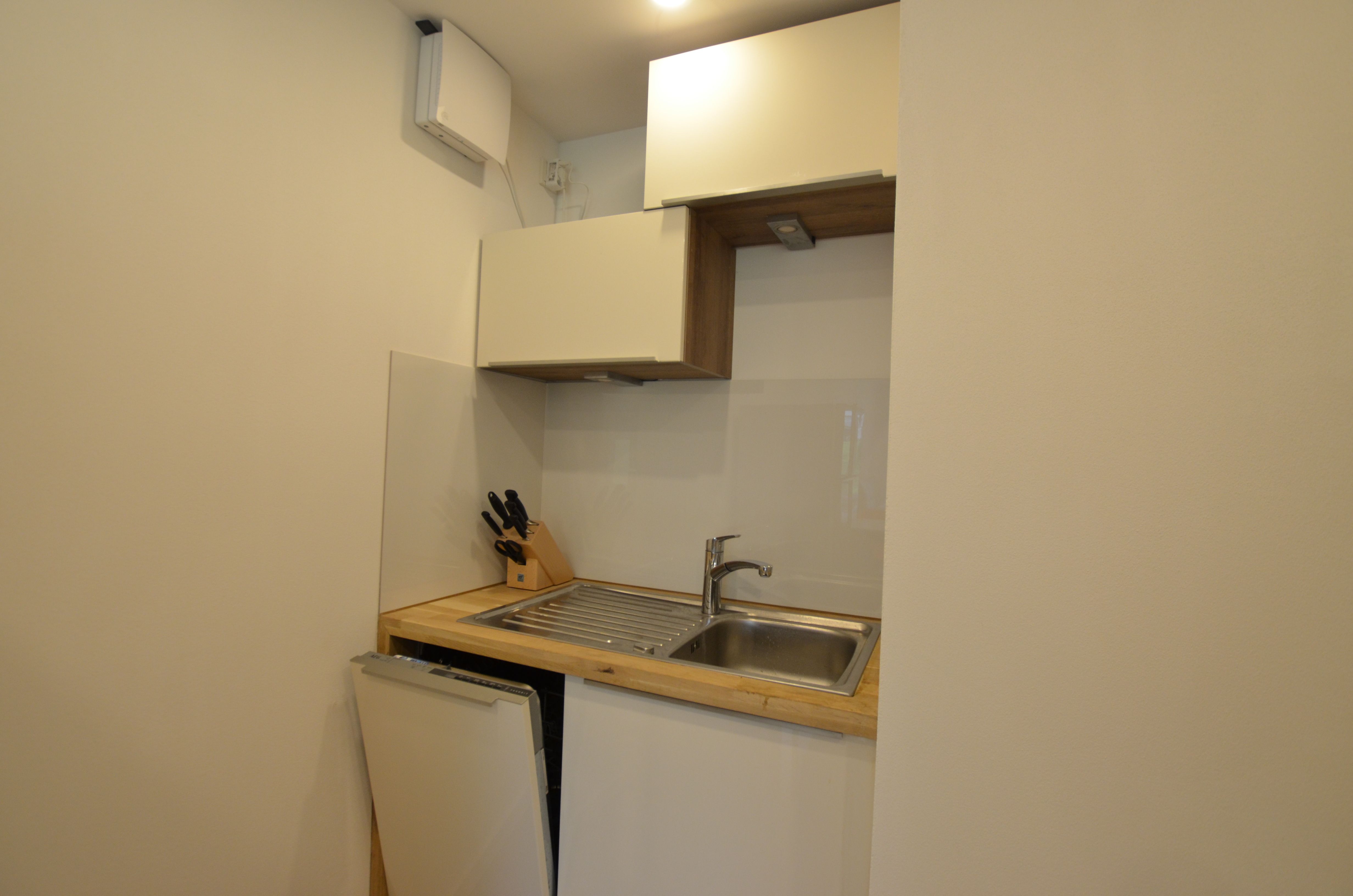 Modern Fully Equipped Flat Near Telekom Campus - 4
