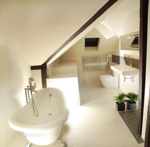 Cozy loft in the heart of town