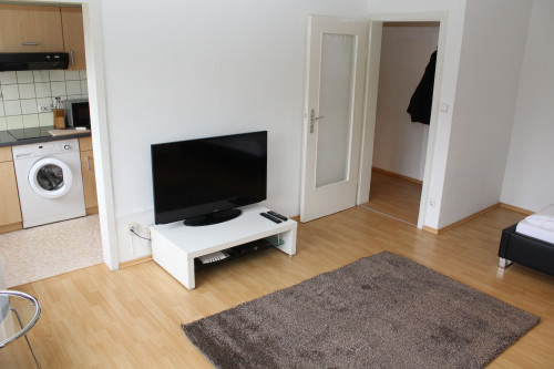 Studio apartment with elevator in the center of Stuttgart