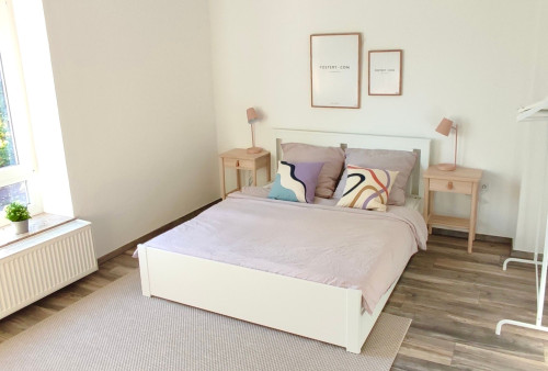 Bright and spacious apartment in lovely Ehrenfeld