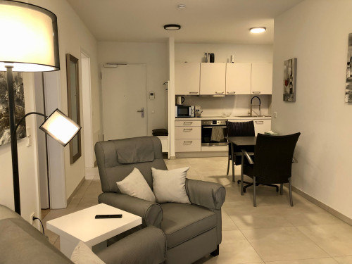 Top New & Business Apartment - Gallery - 35