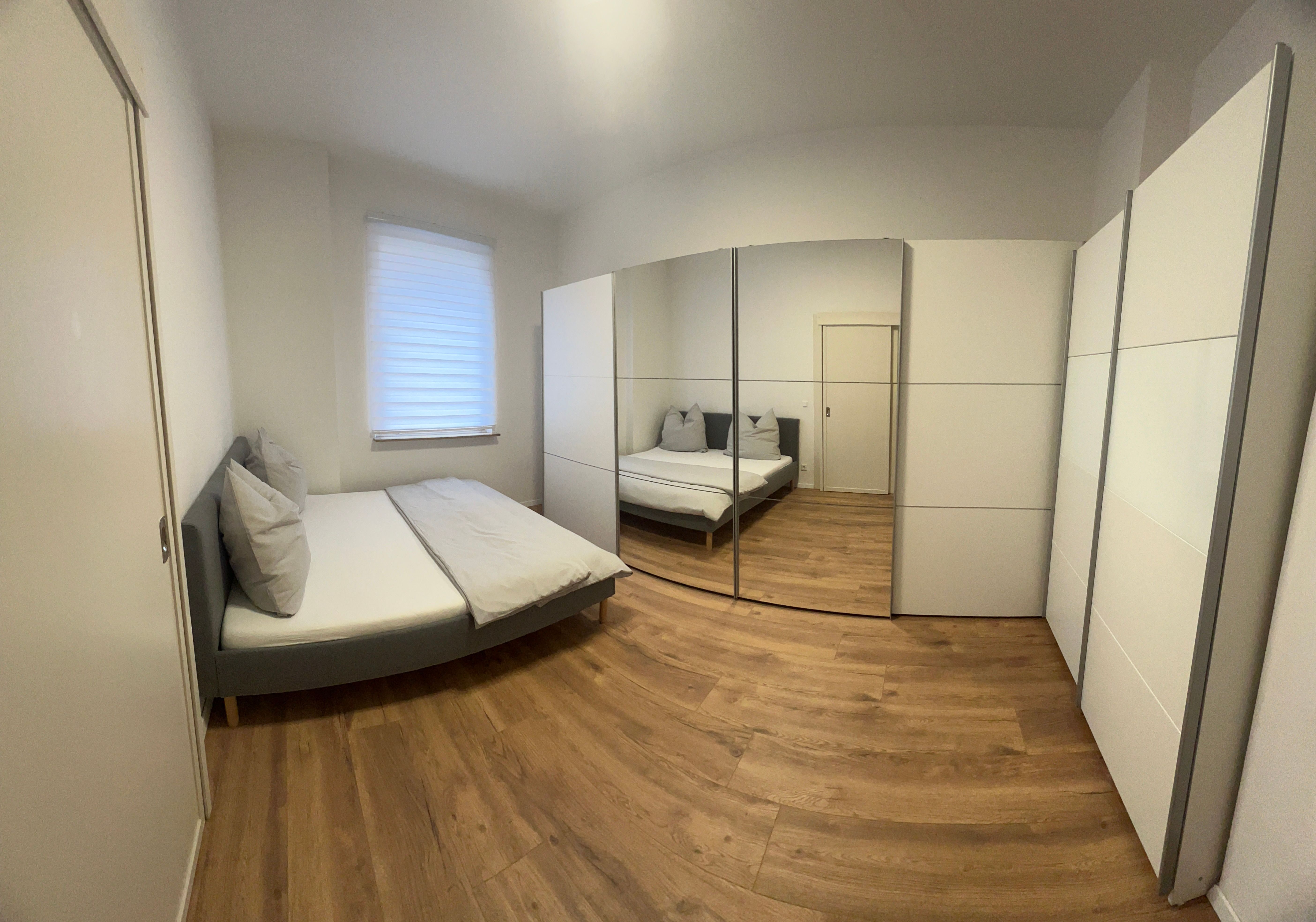 Furnished 2-Room Apartment, U1 Subway & Direct Highway Access (Muggenhof) - 1