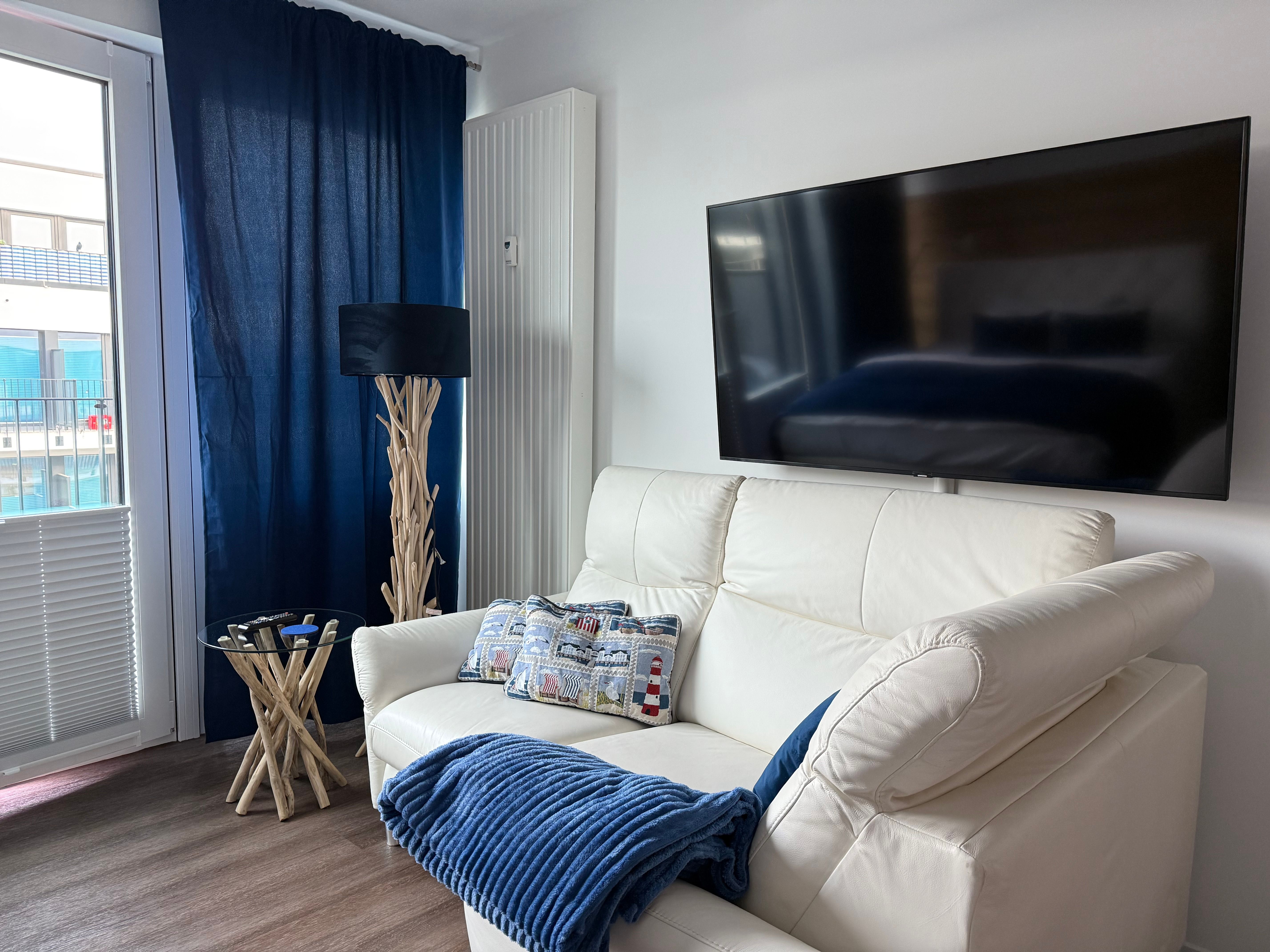 Maritime Luxury Apartment - Prime Location - 2