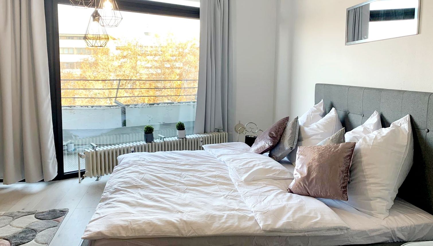 Business Studio @ Neckar Tower | River View | Washing Machine & Parking - 5