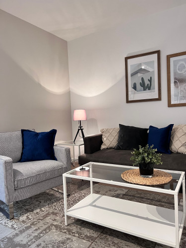 helles und modernes Apartment mit Balkon und Blick ins Grüne - Gallery - 9