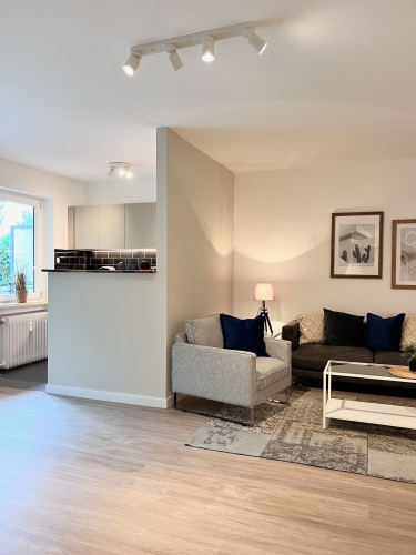 helles und modernes Apartment mit Balkon und Blick ins Grüne - Gallery - 7
