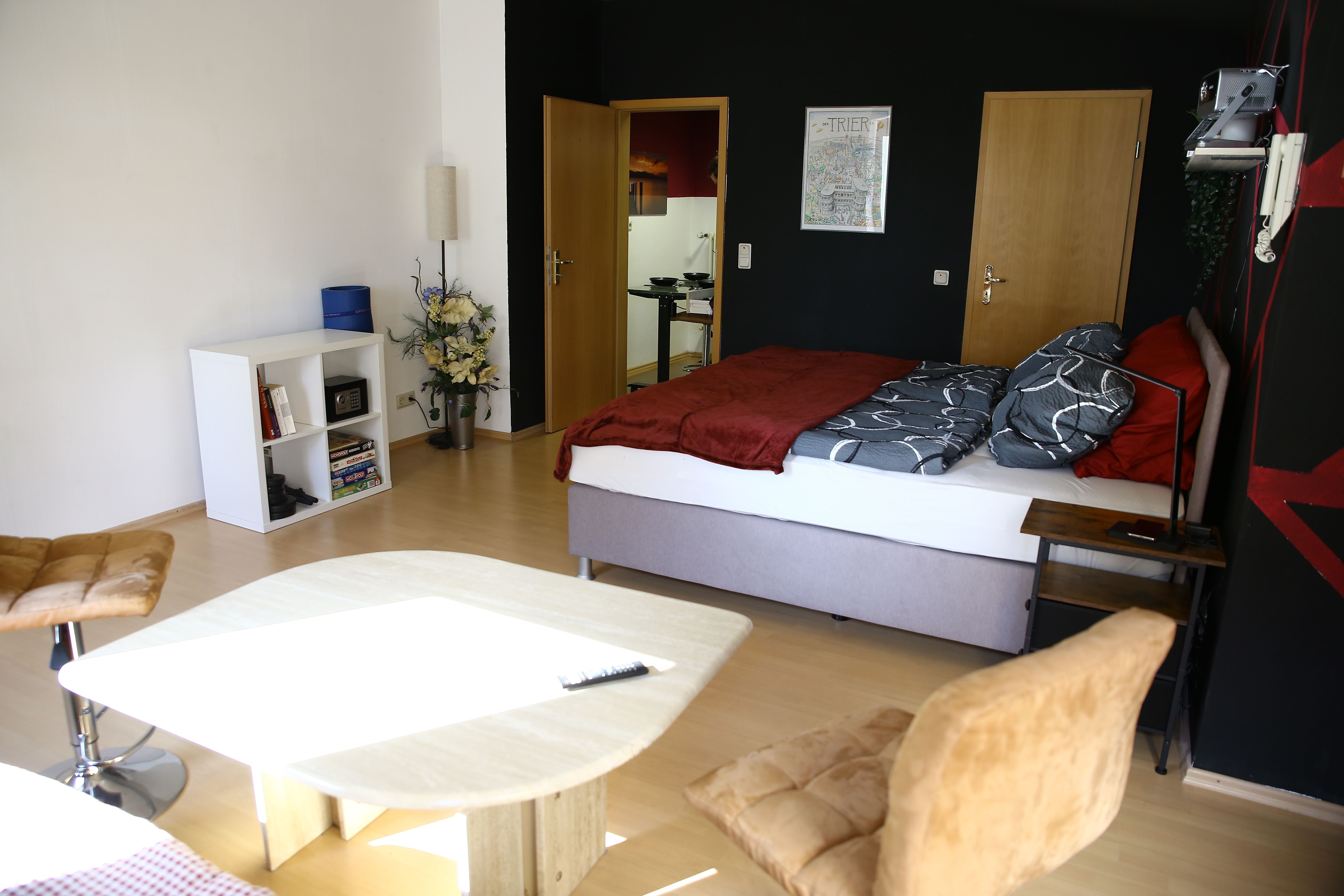  10 Min Old Town | Cinema! Kitchen! Wallbox!  -  10 Min Old Town | Cinema! Kitchen! Wallbox!  - Gallery -  26