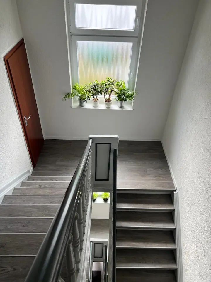 Modernes Apartment 6 - 12